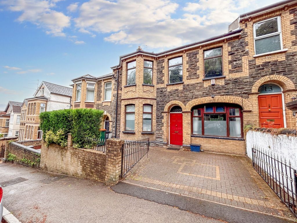 5 bed terraced house for sale in Waterloo Road, Newport NP20 Zoopla