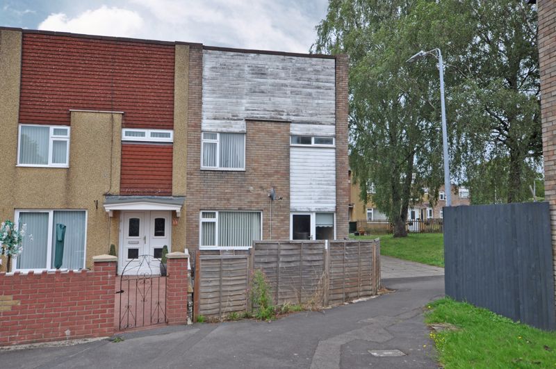 3 bed terraced house to rent in EndTerrace, Oak Road, Rogerstone NP10