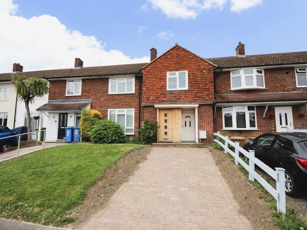 3 bed terraced house for sale in Horsneile Lane, Bracknell RG42 Zoopla