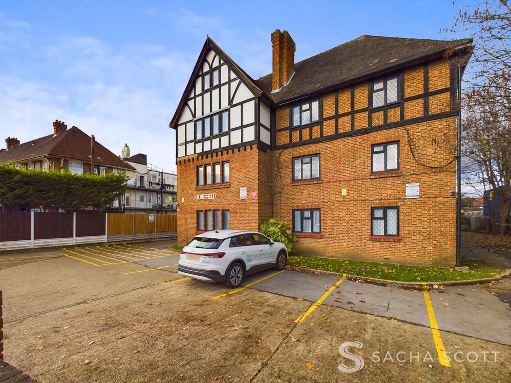 1 bed flat to rent in London Road, Morden SM4, £1,300 pcm Zoopla
