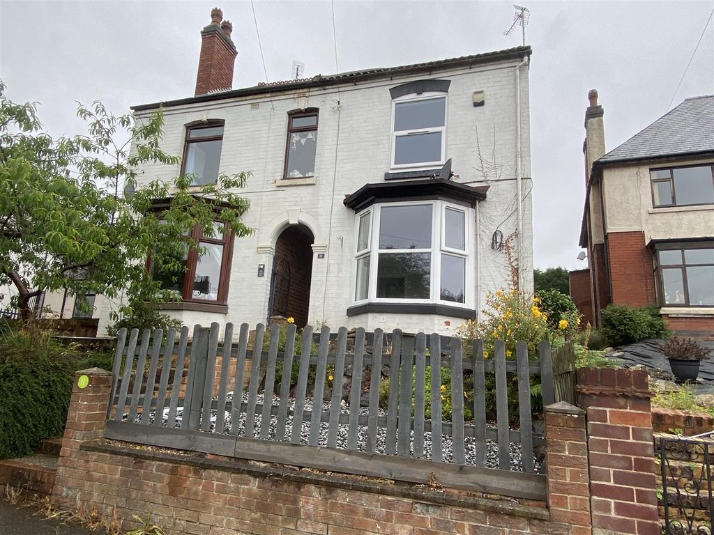 3 bed semidetached house for sale in Burton Road, Castle Gresley DE11