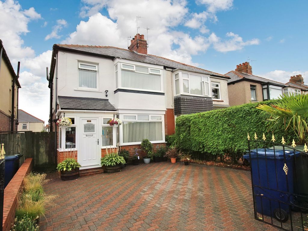 4 bed semidetached house for sale in Edgefield Avenue, Newcastle Upon