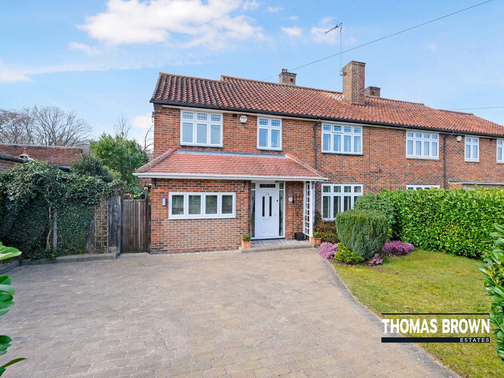 4 bed semidetached house for sale in St. Pauls Wood Hill, Orpington