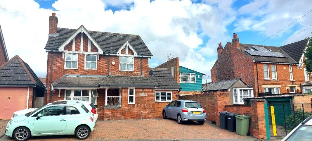 Park Mews, Wellingborough NN8