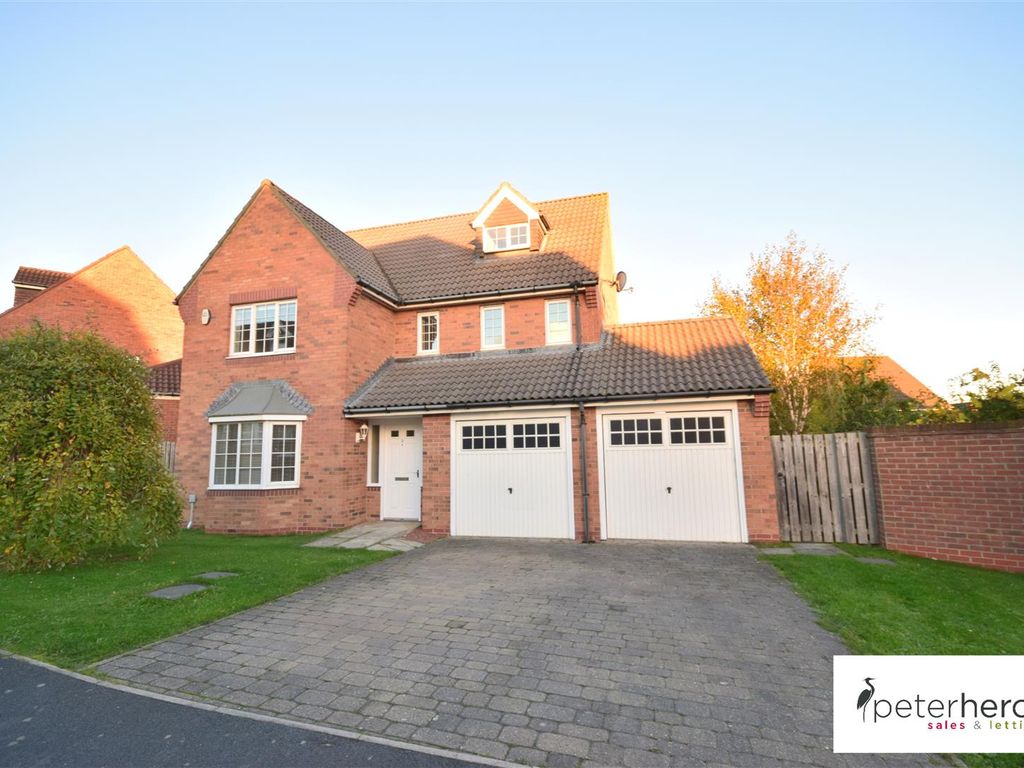 6 bed detached house to rent in Way, Hawksley Grange