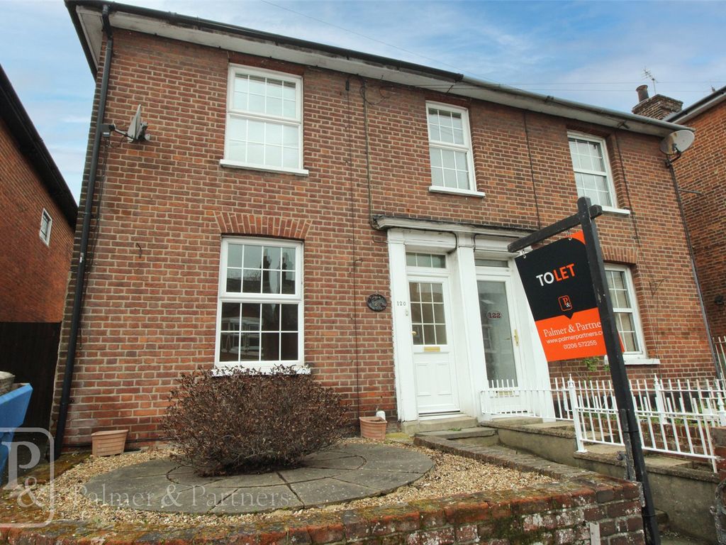 3 bed semidetached house to rent in North Station Road, Colchester