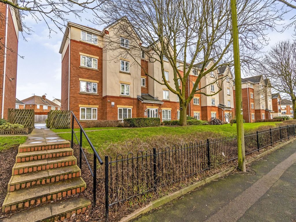 2 bed flat for sale in Holyhead Road, Wednesbury WS10 Zoopla