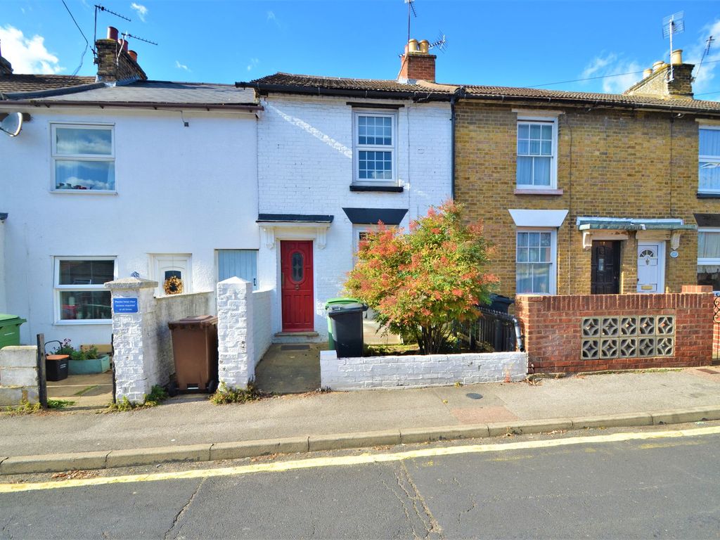 2 bed terraced house to rent in Peel Street, Maidstone ME14 Zoopla