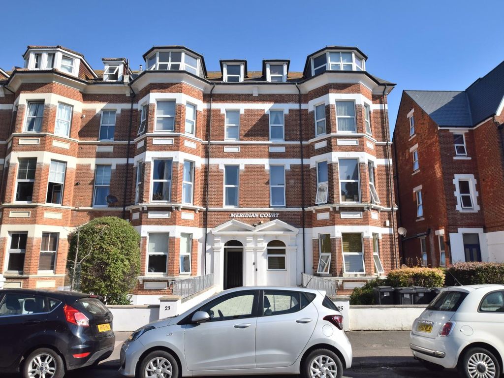 2 bed flat to rent in Jevington Gardens, Eastbourne BN21 Zoopla