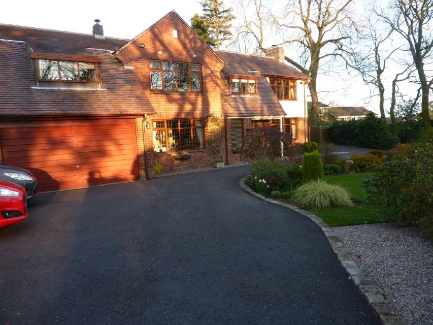 4 bed detached house to rent in Lostock Junction Lane, Bolton BL6, £