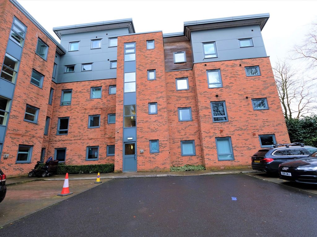 2 bed flat for sale in Eccles Fold, Eccles M30 Zoopla