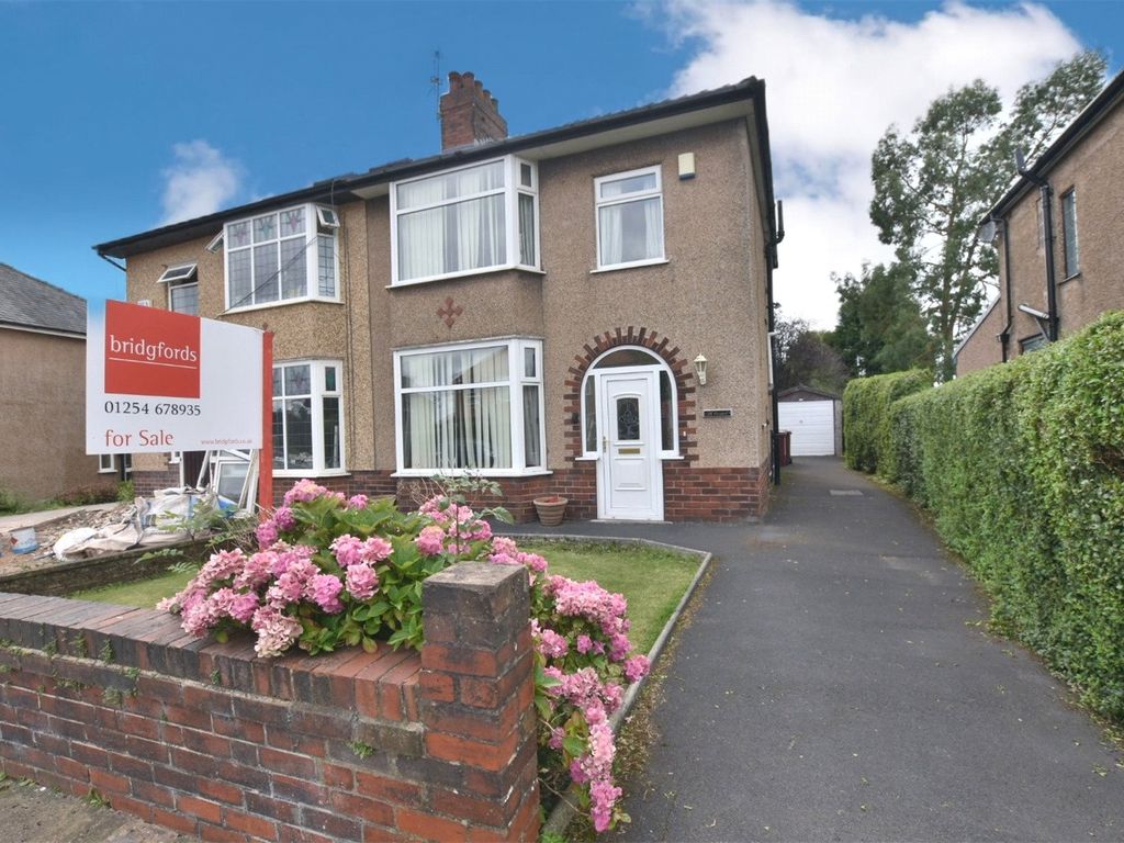 3 bed semidetached house for sale in St. Francis Road, Feniscliffe