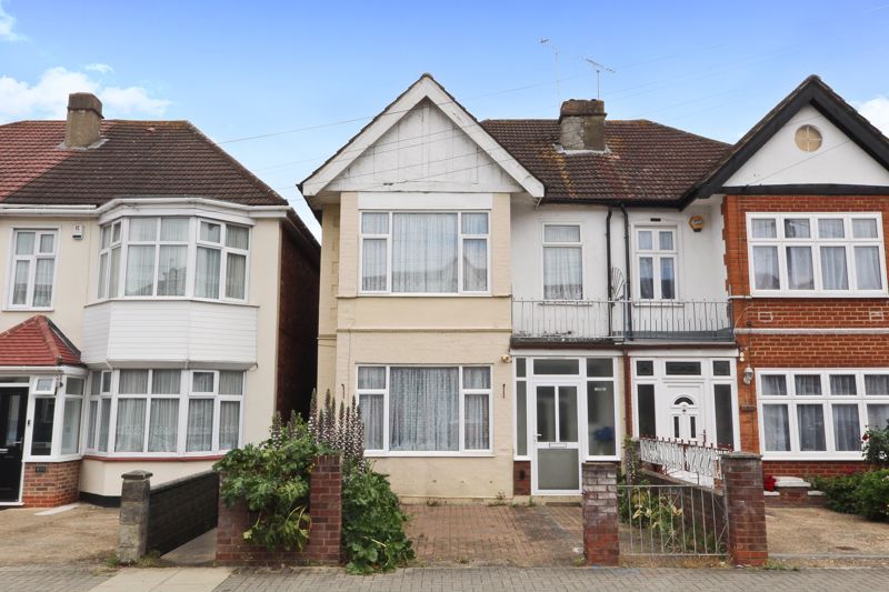 3 bed semidetached house for sale in Thurlby Road, Wembley HA0 Zoopla