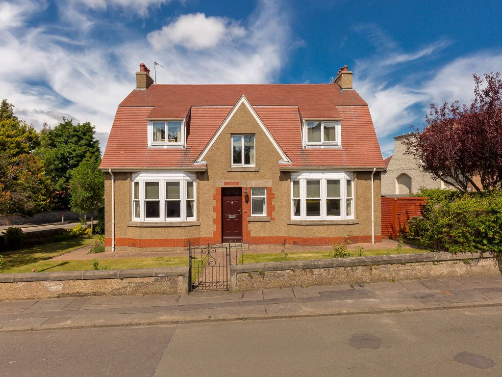 1 Dovecot Park, Edinburgh EH14  