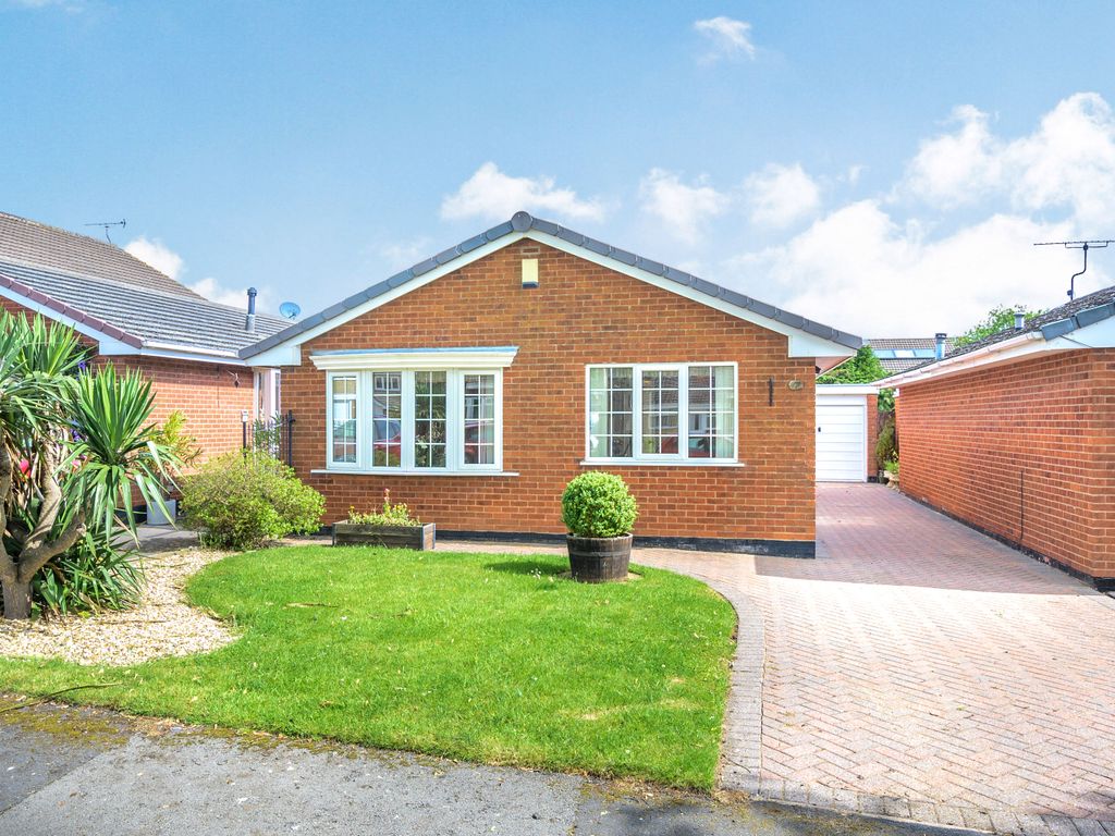 2 bed detached bungalow for sale in Verona Close, Nuneaton CV11 Zoopla