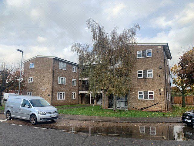 Risborough Road, Bedford, Bedfordshire MK41  