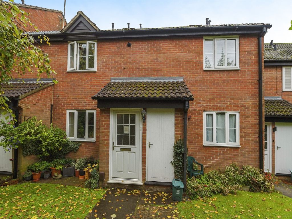 1 bed property for sale in Northridge Way, Hemel Hempstead HP1, £
