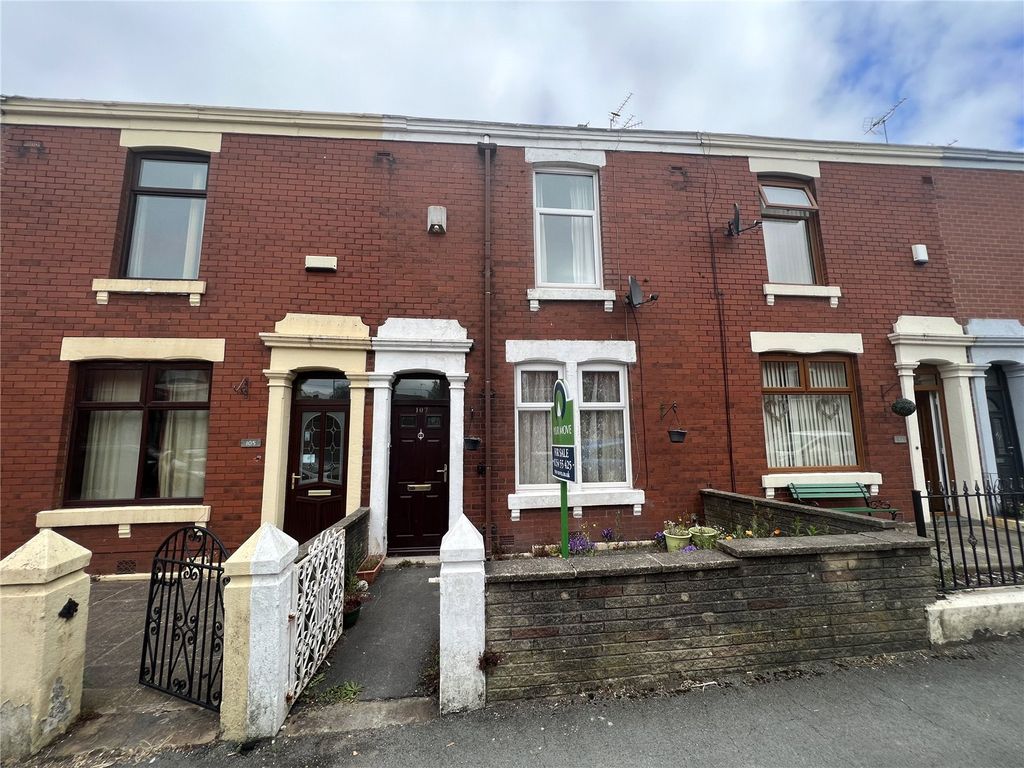 2 bed terraced house for sale in New Wellington Street, Blackburn