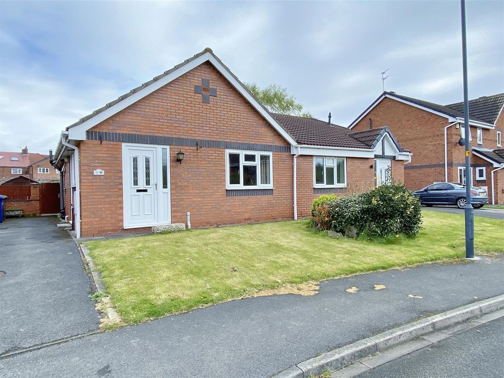 2 bed semidetached bungalow for sale in Cherry Tree Walk, Barlby, Selby YO8, £190,000 Zoopla