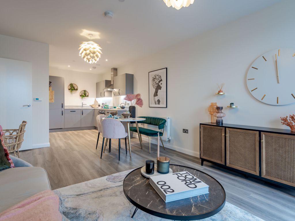 New home, 3 bed flat for sale in Cranton Avenue, Hayes UB3 Zoopla