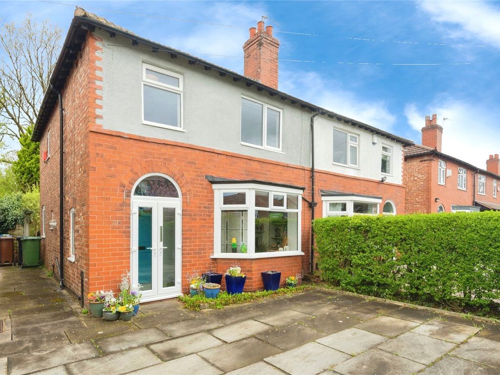 3 bed semidetached house for sale in Hulme Hall Road, Cheadle Hulme