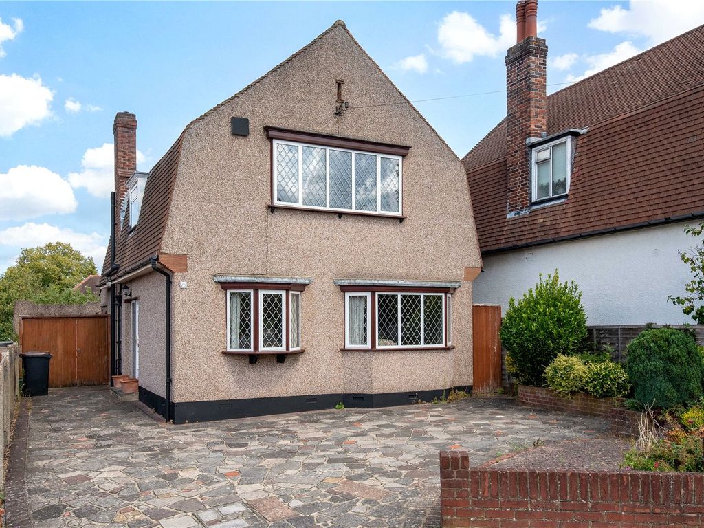 3 bed detached house for sale in Felstead Road, Orpington BR6, £650,000 Zoopla