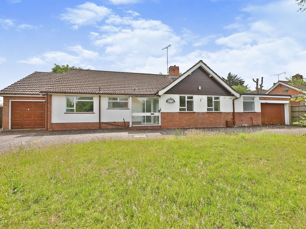 4 bed detached bungalow for sale in Northwell Pool Road, Swaffham PE37