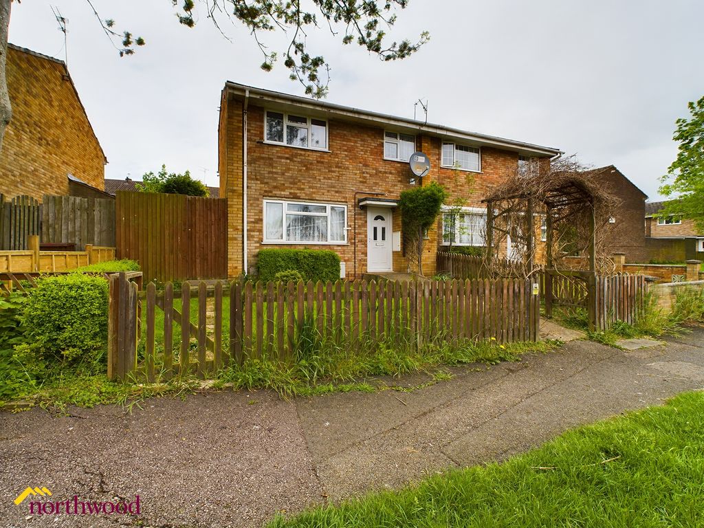 3 bed semidetached house for sale in Danesmoor, Banbury OX16 Zoopla
