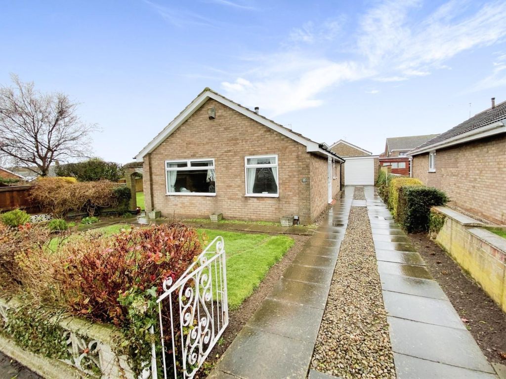 3 bed detached bungalow for sale in Arndale Way, Filey YO14 Zoopla
