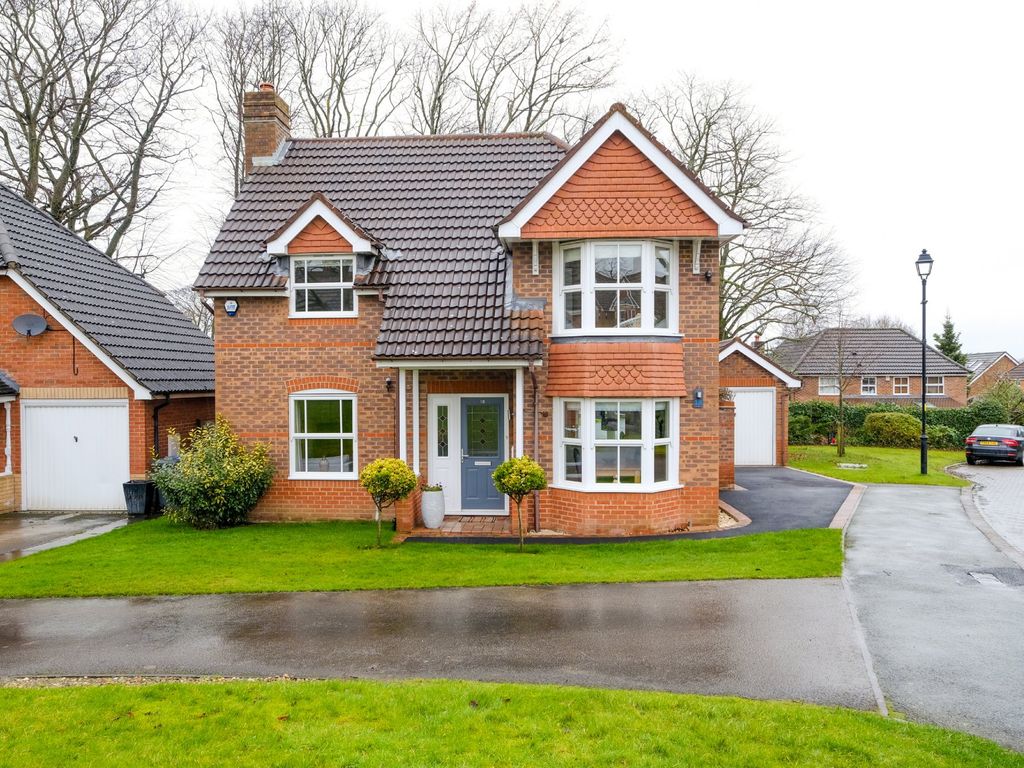 3 bed detached house for sale in Limefield Avenue, Lymm WA13 Zoopla