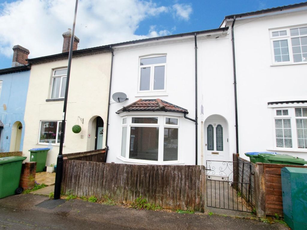 3 bed property for sale in Swift Road, Woolston, Southampton SO19 Zoopla