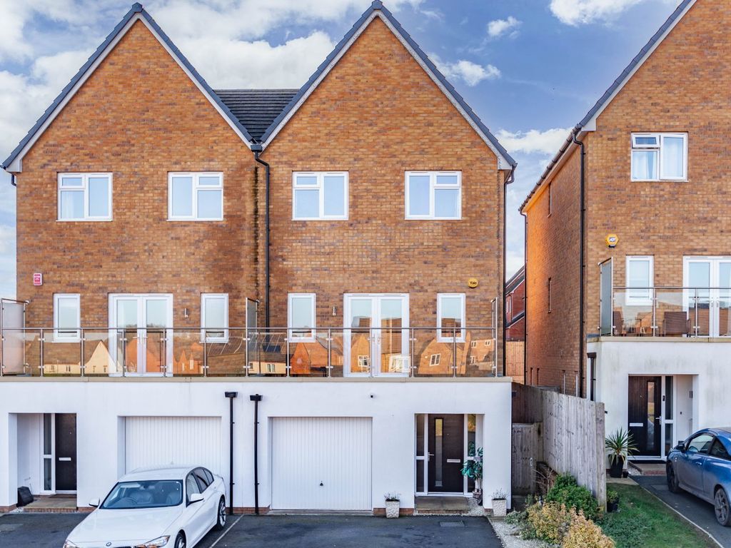 4 bed terraced house for sale in Payton Street, Cofton Hackett