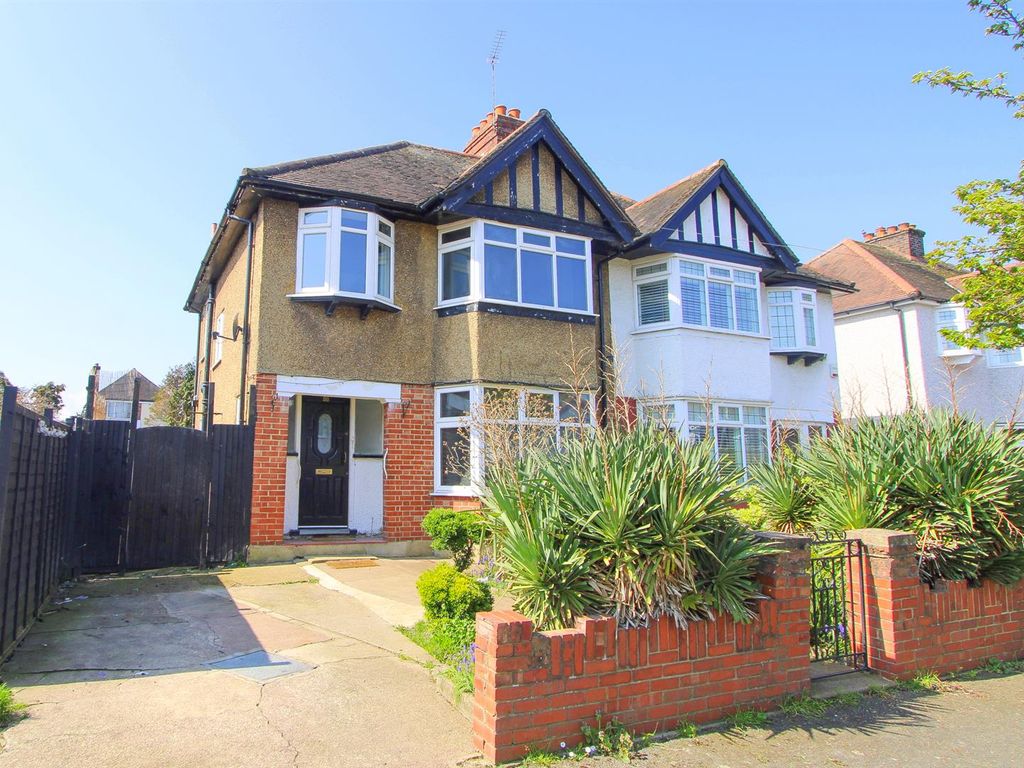 3 bed semidetached house for sale in Morden Way, Sutton SM3 Zoopla