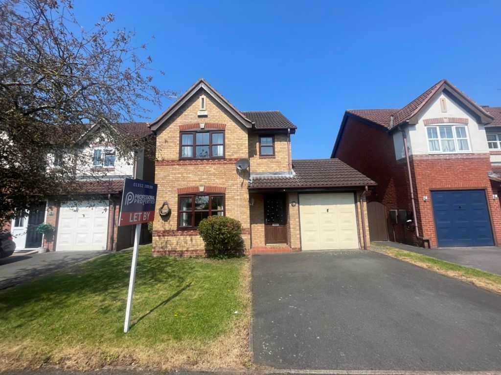 3 bed detached house to rent in Tawny Way, Littleover, Derby