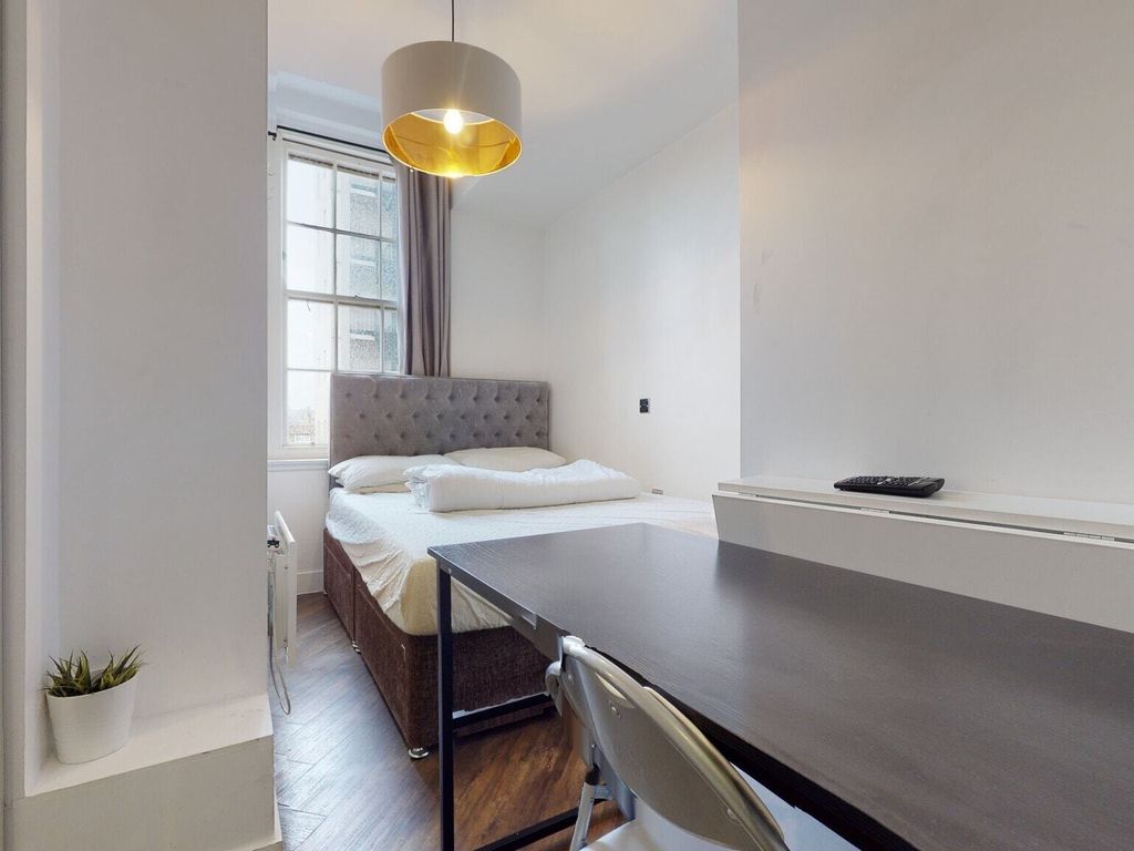 Studio to rent in Draycott Avenue, London SW3 Zoopla