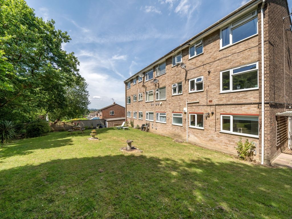 2 bed for sale in Tyron Way, Sidcup DA14 Zoopla