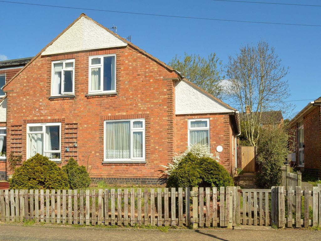 3 bed semidetached house for sale in Great Arler Road, Knighton Fields
