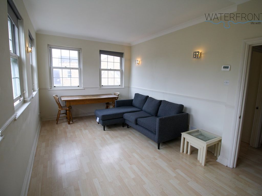 2 bed flat to rent in Helena Square, London SE16, £1,800 pcm Zoopla