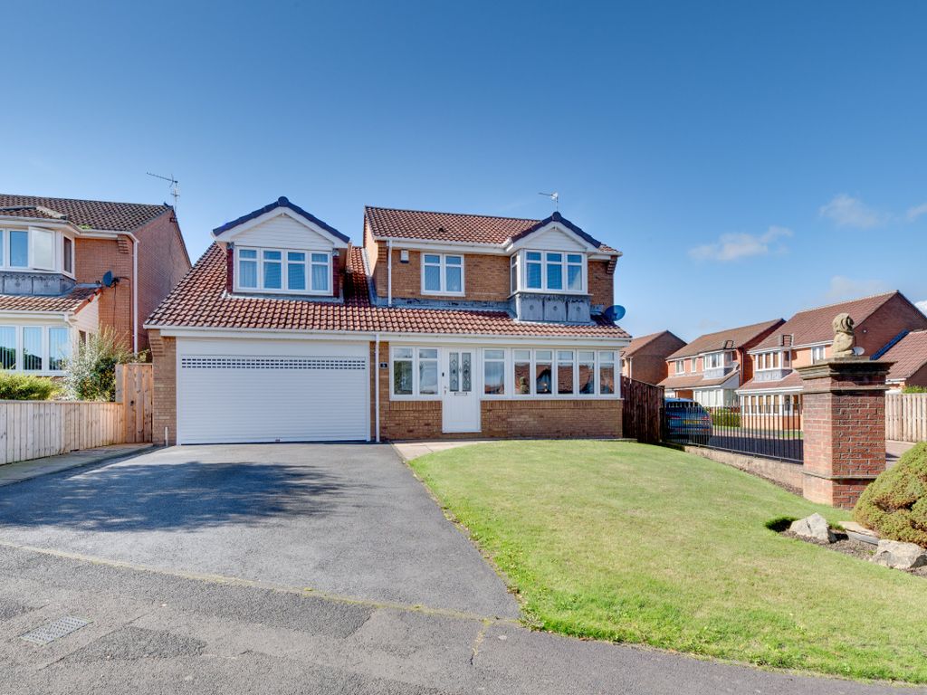 4 bed detached house for sale in Silvermere Drive, Ryton NE40 Zoopla