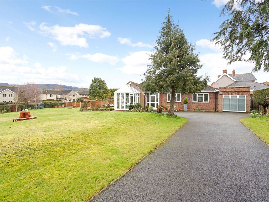 3 bed bungalow for sale in Bondend Road, Upton St. Leonards, Gloucester, Gloucestershire GL4
