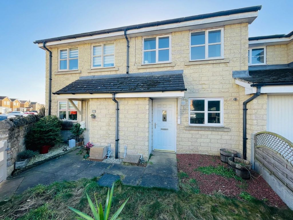 2 bed terraced house for sale in Common Lane, South Milford, Leeds LS25