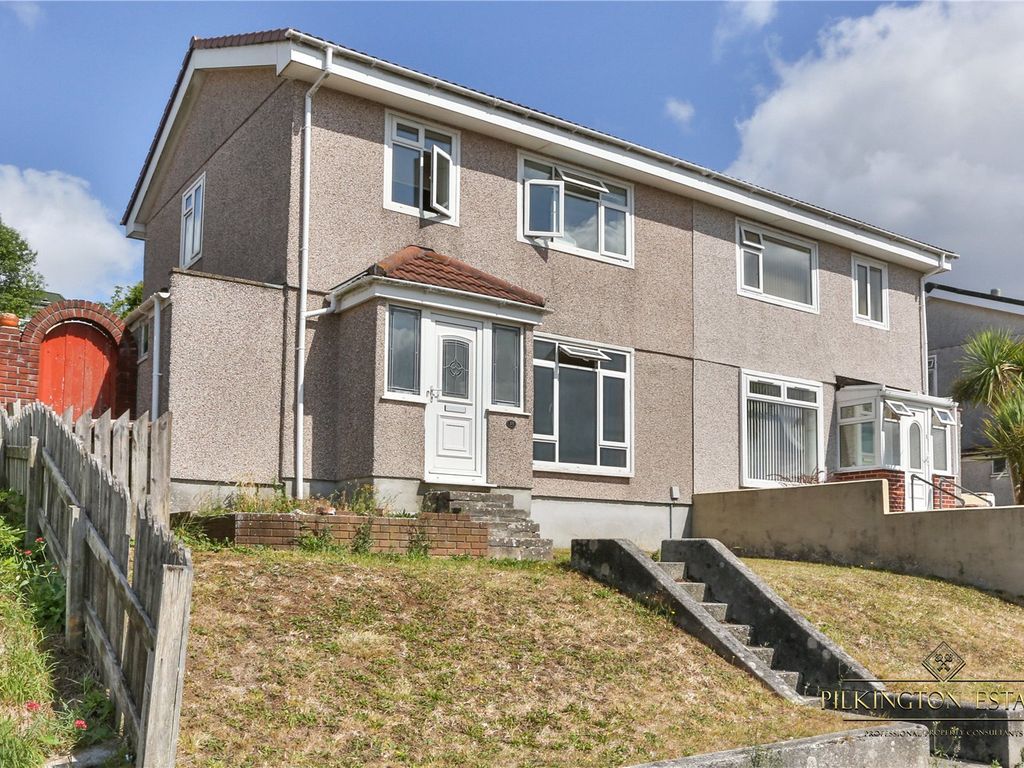 Derwent Avenue, Plymouth, Devon PL3  