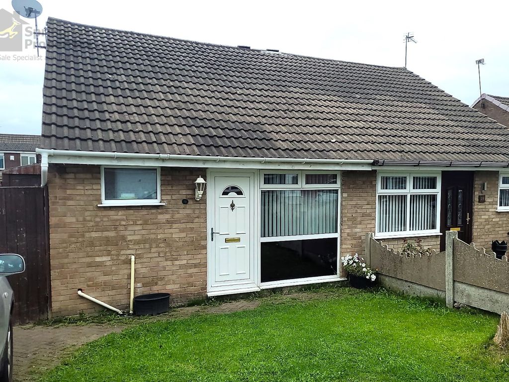2 bed semidetached bungalow for sale in Raithby Drive, Wigan