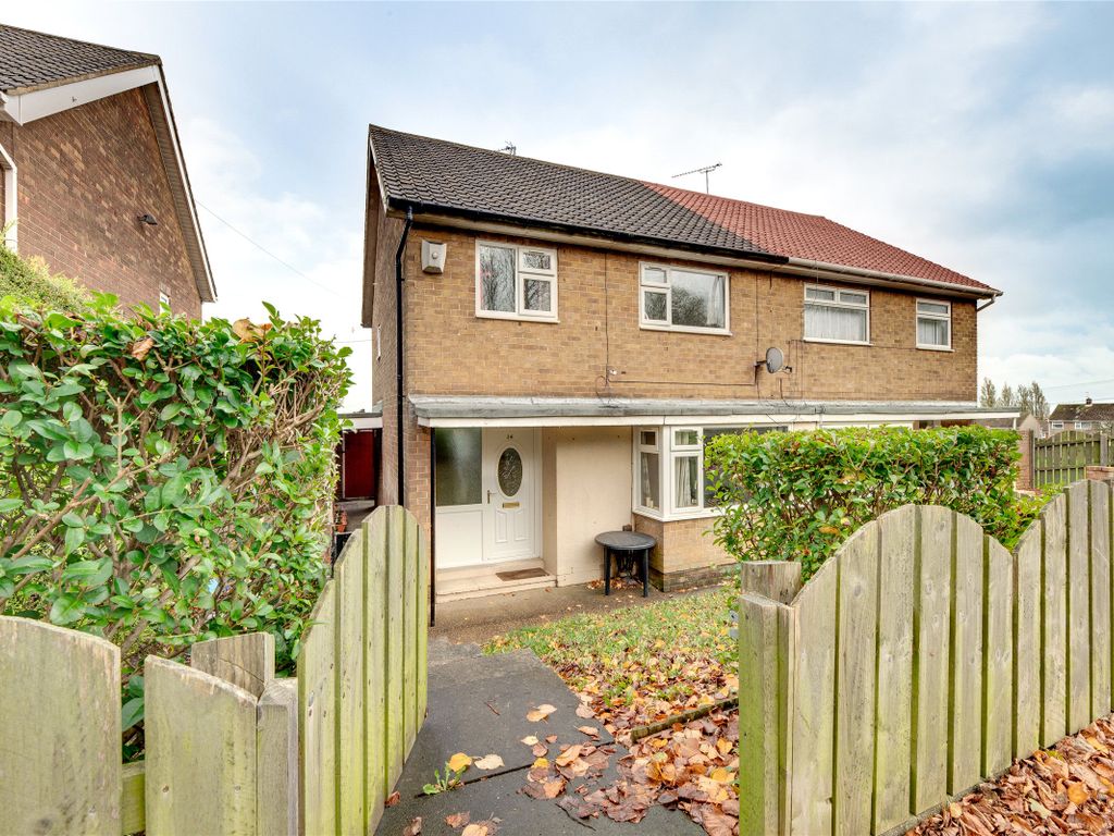 3 bed semidetached house for sale in Creslow, Leam Lane, Gateshead