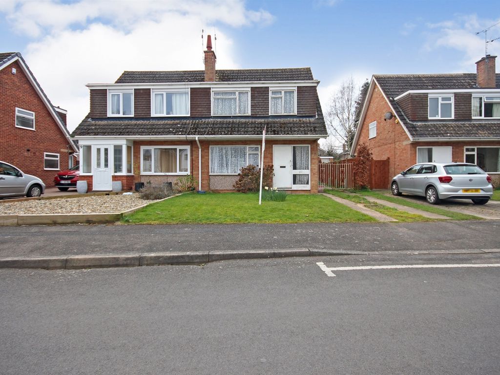 3 bed semidetached house for sale in Troutbeck Avenue, Leamington Spa CV32 Zoopla