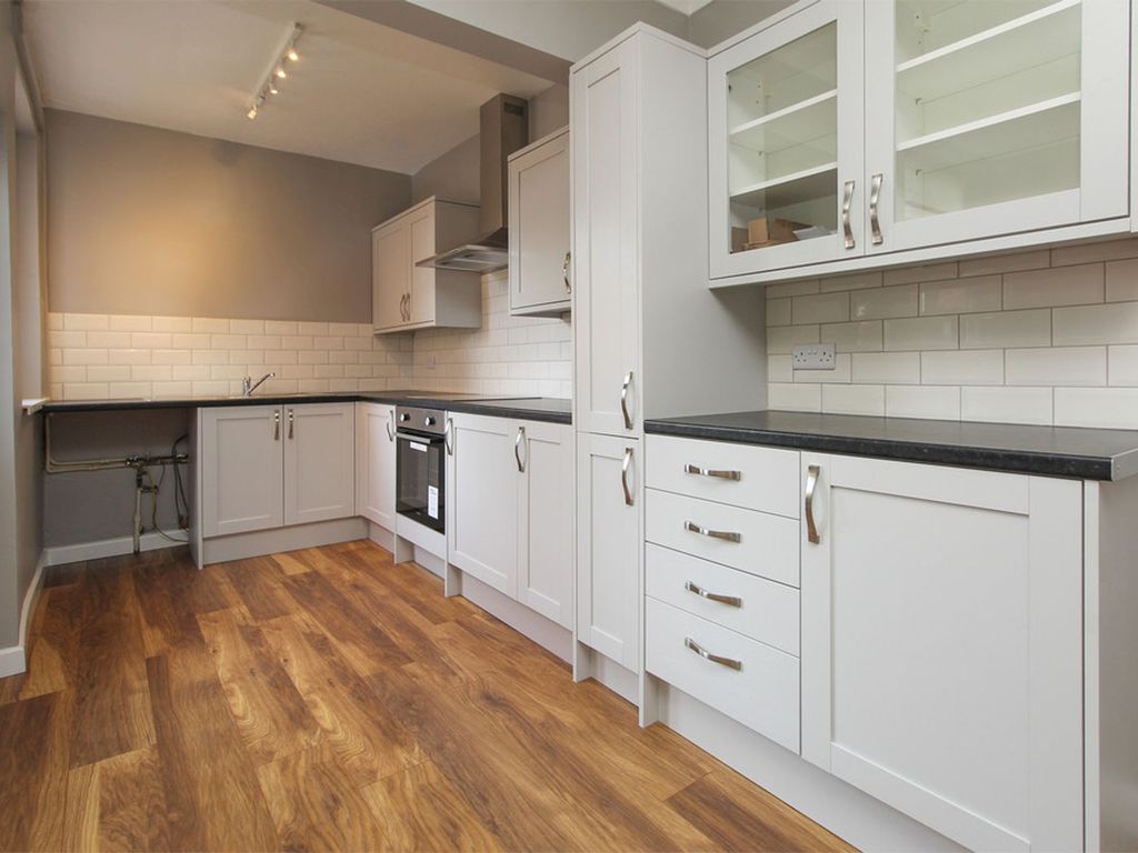 2 bed terraced house to rent in Heywood Street, Brimington S43, £750