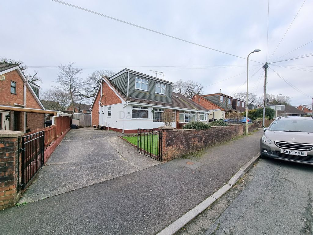 3 bed semidetached bungalow for sale in Deri Avenue, Pencoed, Bridgend County. CF35, £274,950