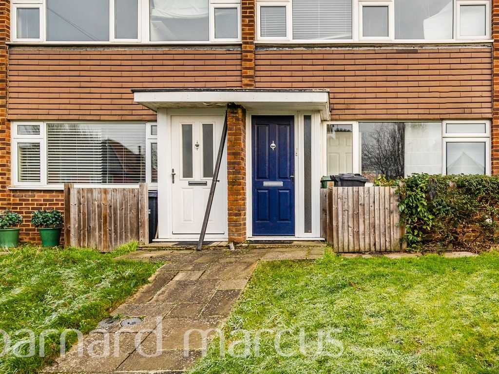 3 bed terraced house for sale in Nutfield Road, Merstham, Redhill RH1