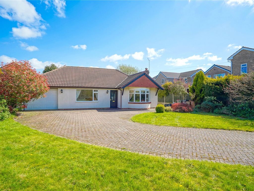 2 bed bungalow for sale in Northfield Lane, Wickersley, Rotherham