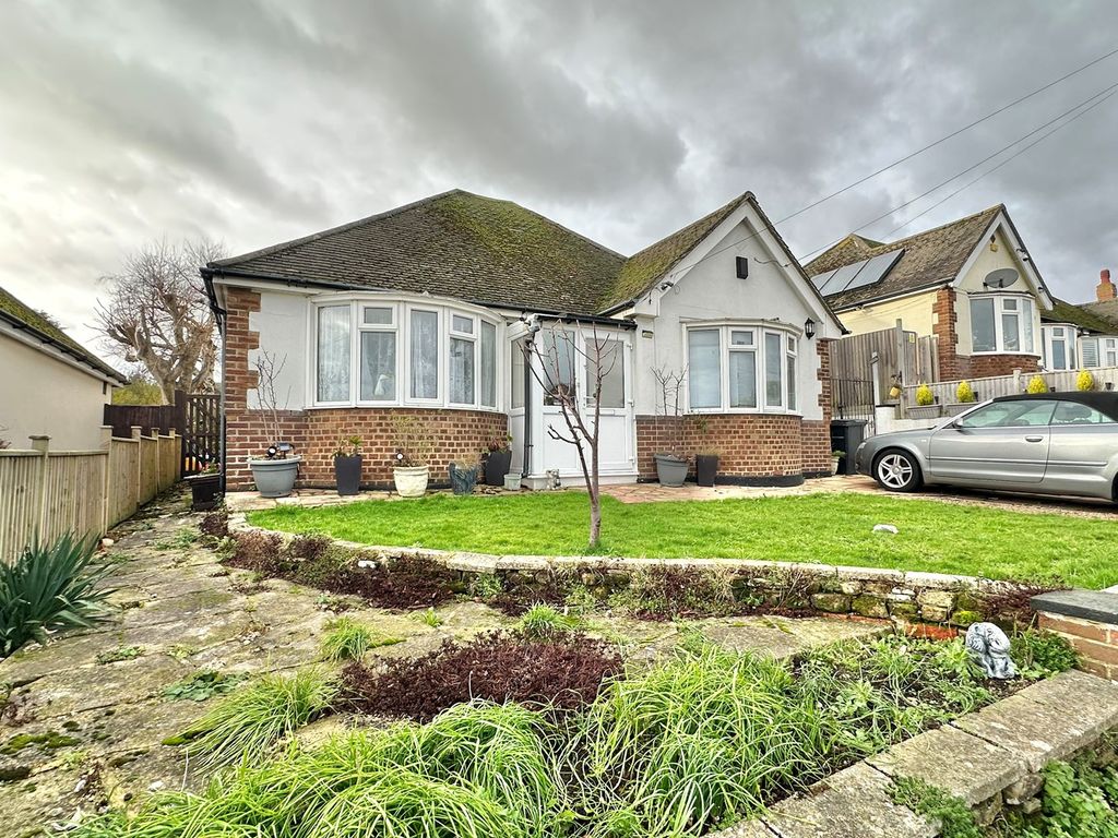 2 bed detached bungalow for sale in York Road, BexhillOnSea TN40, £